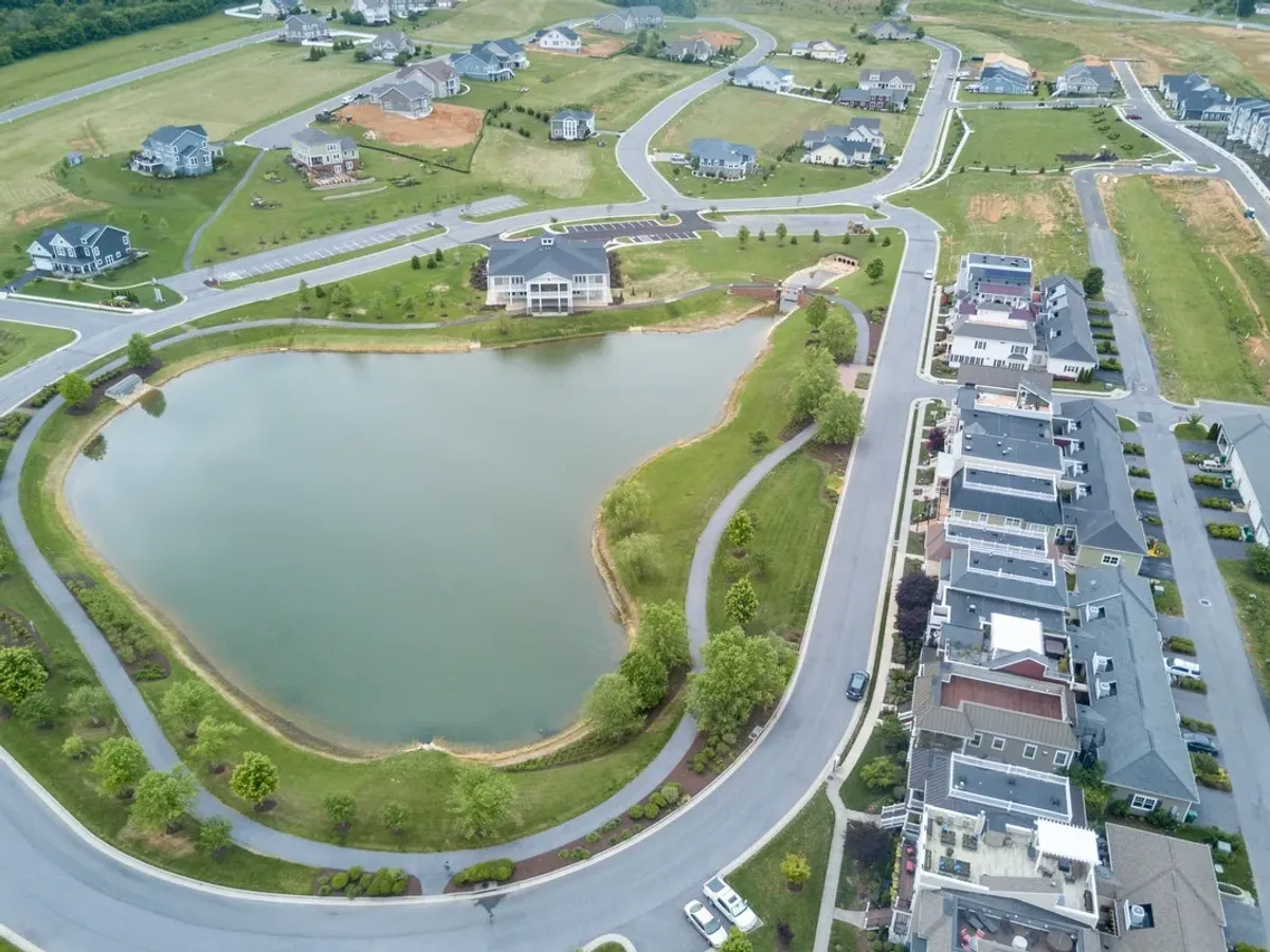 Preston Lake's New Club House is Open and a Grocery Store is On it's Way